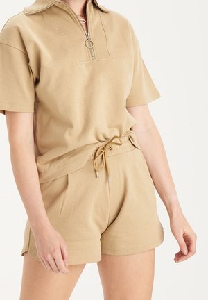 T-shirt print - brown