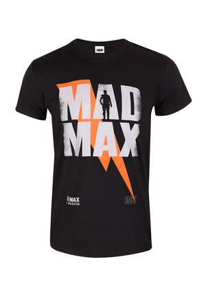 Sort bomulds t-shirt med fed hvid "MAD MAX" tekst, orange lynfarve design og en silhuet. Inkluderer lille logo og år "1981".