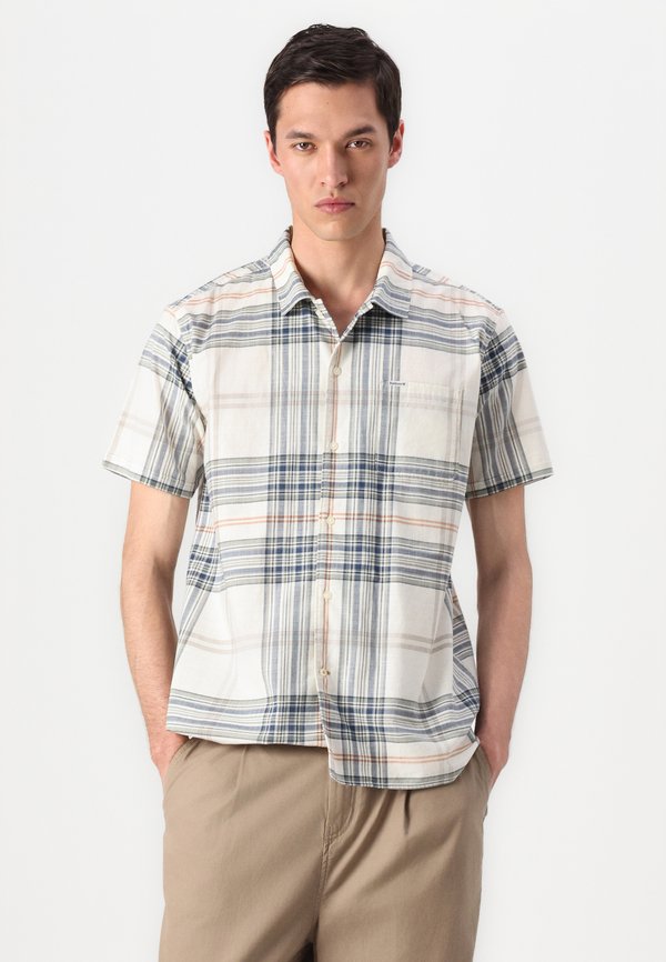 BERRYFELL SUMMER FIT SHIRT - Shirt3