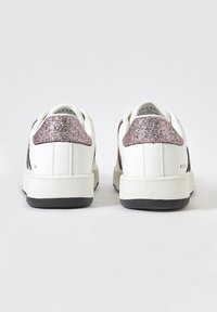 Koroshi Tenisice - rosa pink
