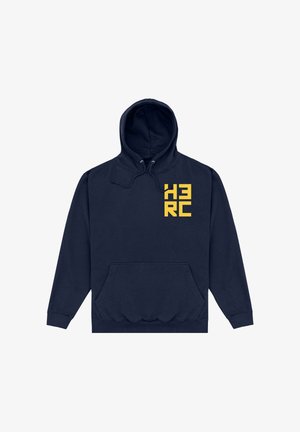 Sweat à capuche bleu marine avec poche kangourou avant et lettres jaunes en bloc "HERC" sur la partie supérieure gauche de la poitrine. Capuche avec cordon inclus.