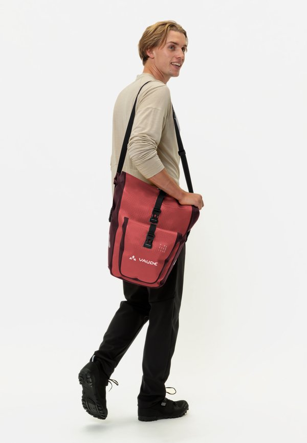 BACK PLUS SINGLE REC - Umhängetasche