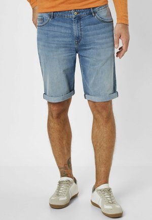 SHERBROOKE 5-POCKET BERMUDAS MIT STRETCH - Denim shorts - light blue