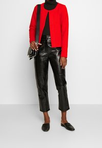 s.Oliver Blazer - red