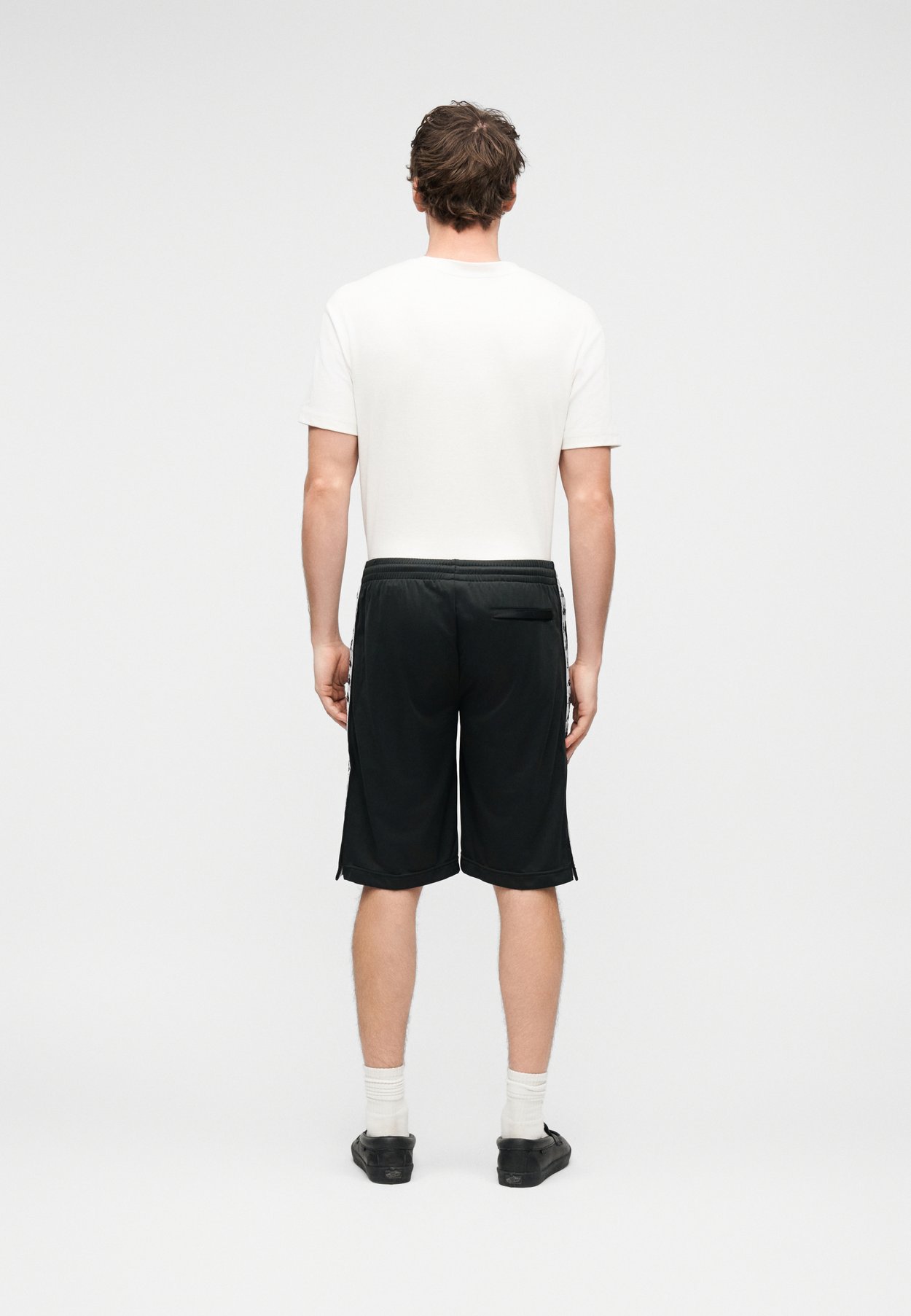 Kurze Sporthose