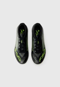 adidas Performance F50 LEAGUE UNISEX - Chaussures de football sur gazon - core black/iron/lucid lemon