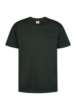 Donkergroene T-shirt met korte mouwen en een ronde hals, met een klein "Petrol Industries"-logo op de linkerborst en een geribde hals.