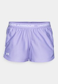 Ljubičaste sportske kratke hlače s bijelim elastičnim pojasom na kojem se nalazi logo "Under Armour". Izrađene su od glatkog, laganog materijala s bočnim džepovima.