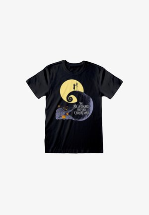 Sort bomulds T-shirt med grafisk design, der viser silhuetter af figurer mod en gul måne, og teksten "The Nightmare Before Christmas."