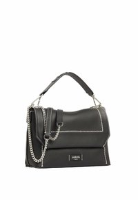 Sac à main en cuir noir avec des surpiqûres blanches, une bandoulière en chaîne et un design structuré. Comprend une poignée supérieure et une forme rectangulaire.