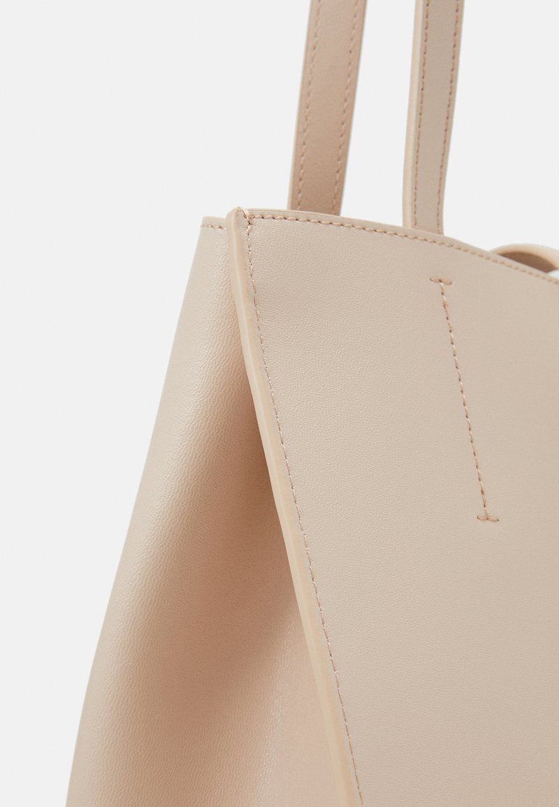 Furla Sofia Tote Sac A Main Ballerina Rose Clair Zalando Fr