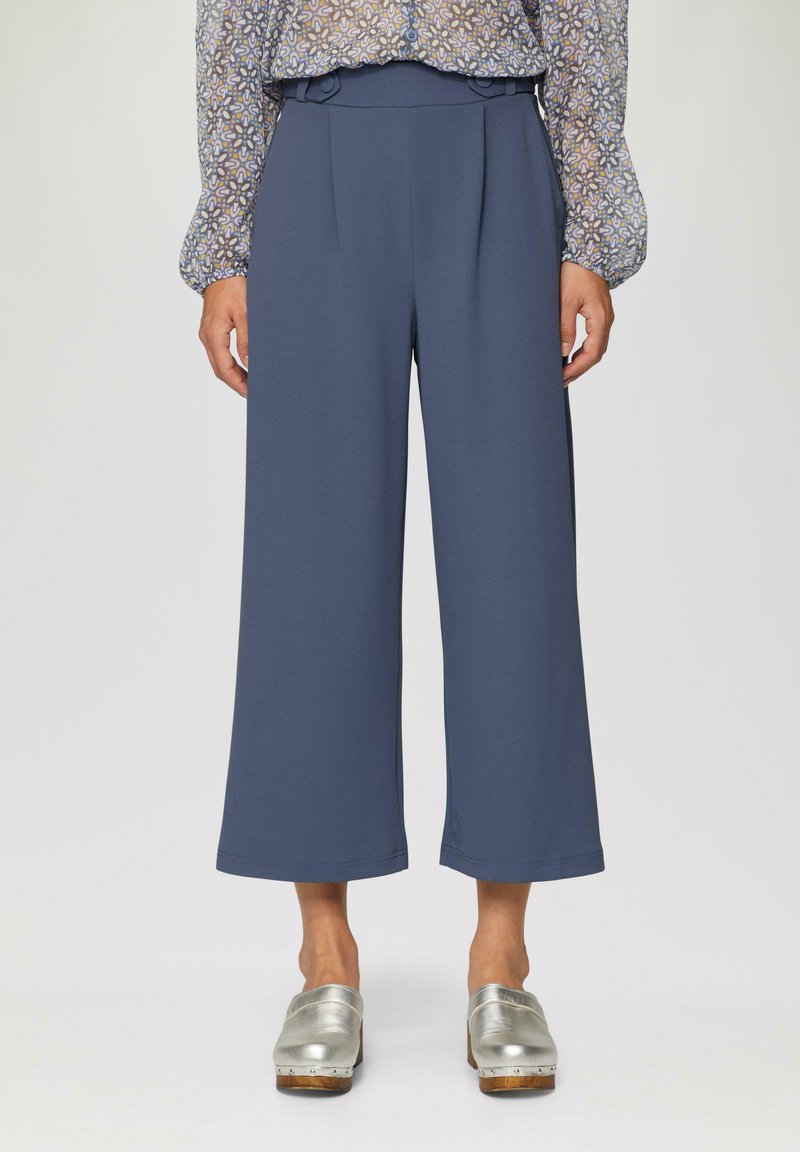 QS CULOTTE - Broek - blau