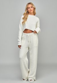 SIKSILK CROPPED LOUNGE - Sportinis megztinis - ecru