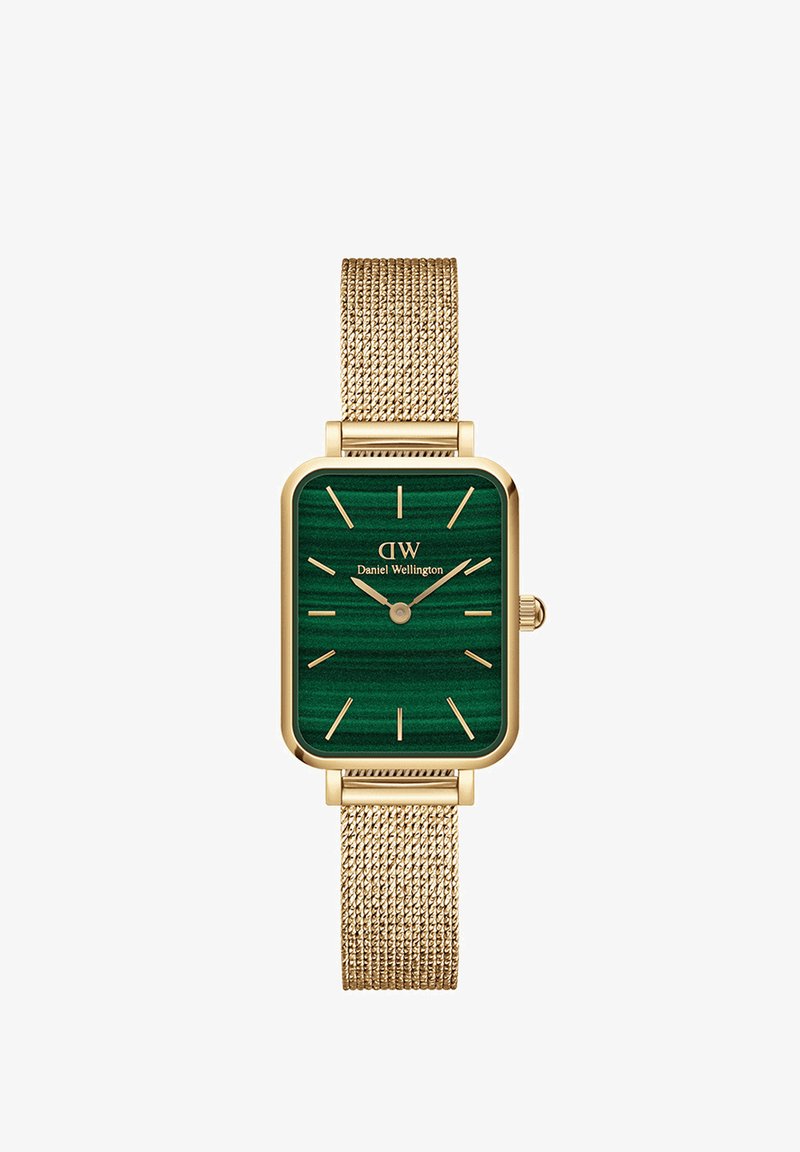 Kuldtooni ristkülikukujuline kell rohelise triibulise dialsiga, minimalistlikud tunni markerid ja kuldne võrkkäevõru.