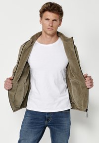 Koroshi Ľahká bunda - vison mink light brown