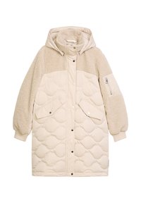 Beiger langer Steppmantel mit gestepptem Körper, Sherpa-Fleece-Ärmeln und -oberer Brustpartie, Fronttaschen, Reißverschluss und Druckknöpfen sowie Kapuze.