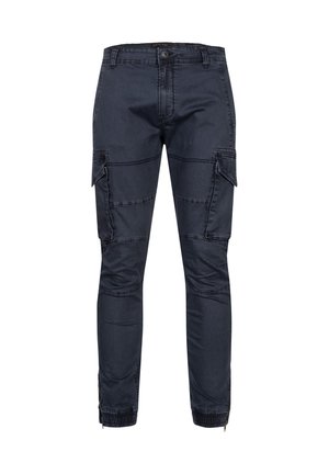 Donkerblauwe cargobroek met meerdere zakken, nauwsluitende pasvorm, elastische boorden en een soepele denimtextuur. Beschikt over zichtbare stiksels en hardware.