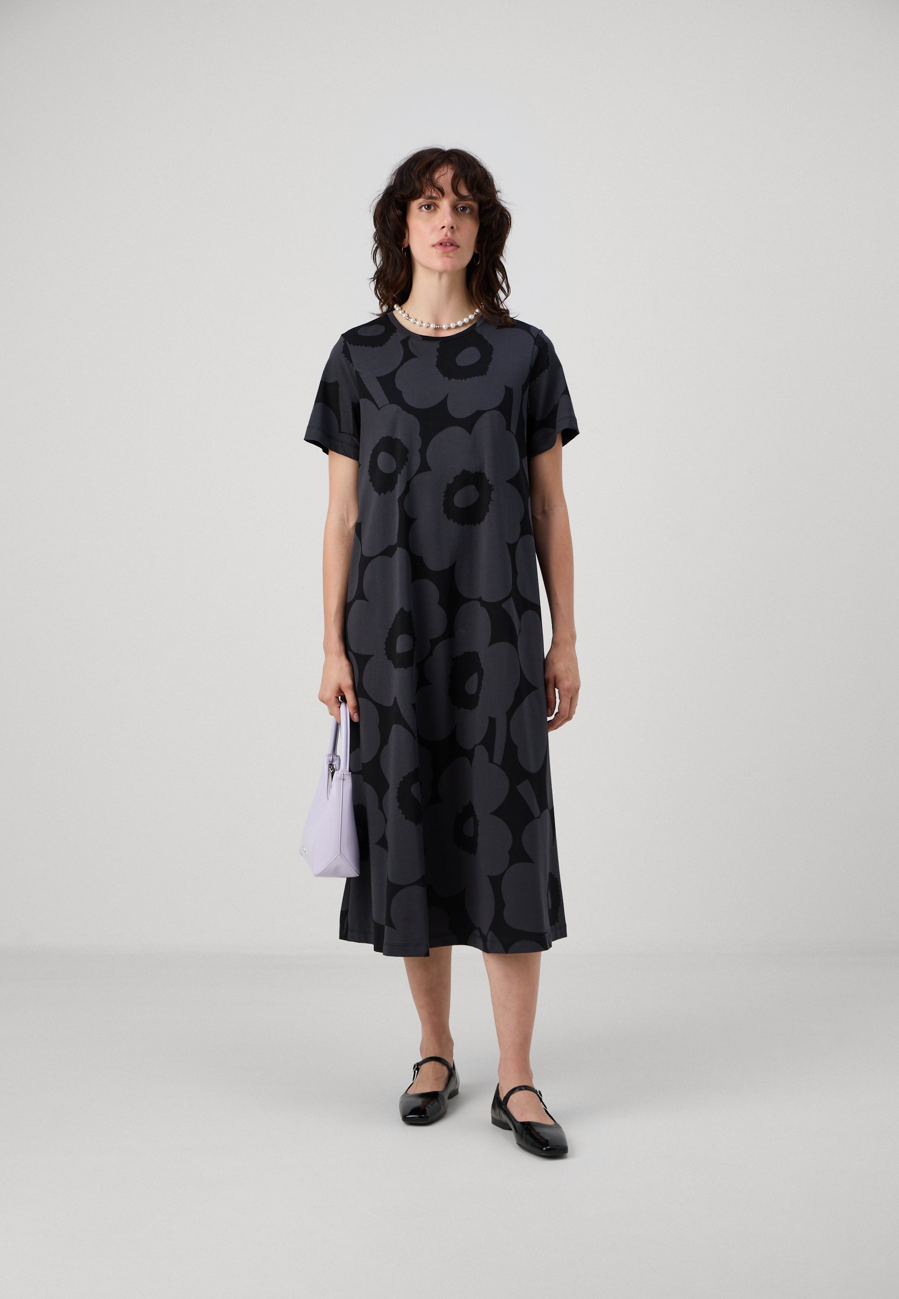 Marimekko PISTEINEN UNIKKO - Jersey dress - black/dark grey/black