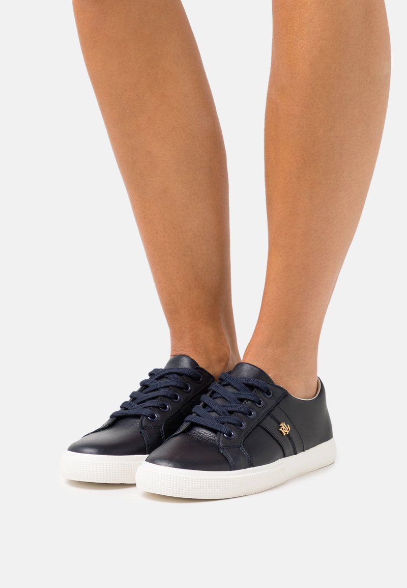 Lauren Ralph Lauren - JANSON II LACE - Sneakers laag - navy, Vergroten