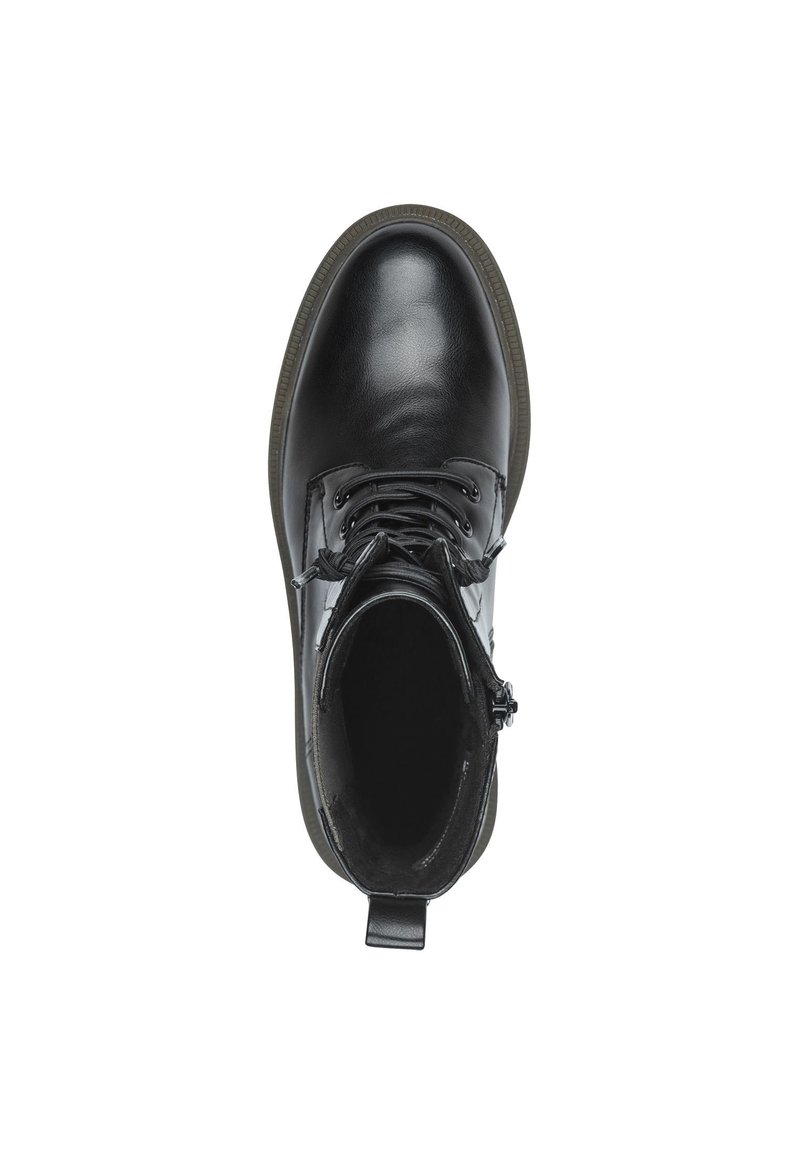 Schwarze Leder-Boots mit rundem Zehenbereich, Schnürsenkeln und strukturiertem Profil. Mit einer Zuglasche auf der Rückseite und einem glatten Innenfutter.