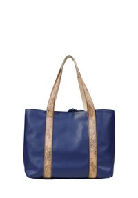 Borsa tote in pelle blu navy con due manici chiari e una fantasia a mappa. Il design è spazioso, con una texture liscia e una chiusura superiore.
