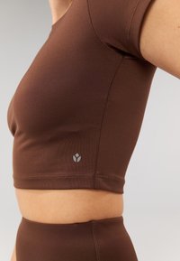 Even&Odd active Sports T-shirt - dark brown