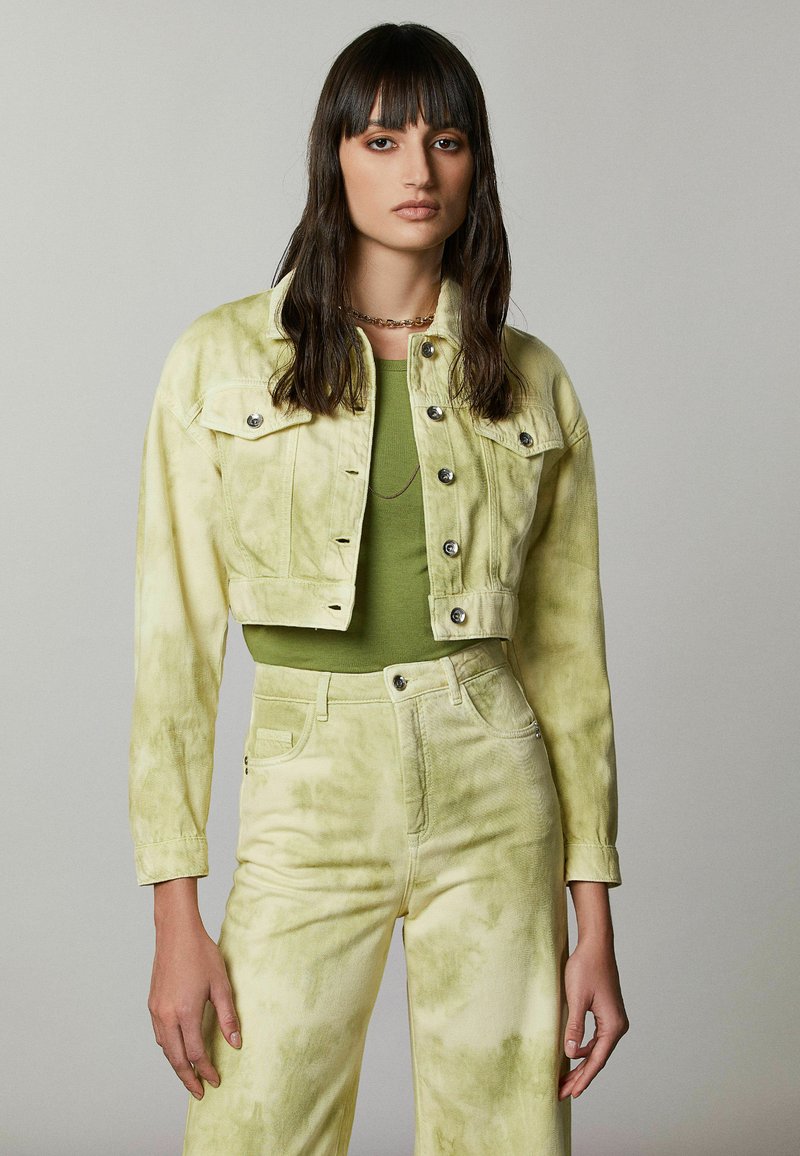 Damen Leichte Jacken | Patrizia Pepe TIE DYE Jeansjacke green/grün - HC92494 Damen Leichte Jacken | Patrizia Pepe TIE DYE Jeansjacke green/grün - HC92494
