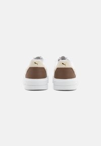 Puma CALI COURT - Sportcipő - white/alpine snow