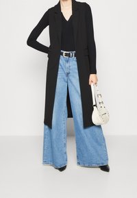 Pieces Weste - black