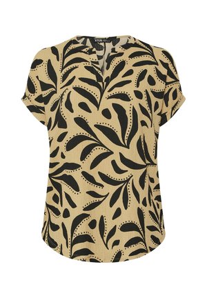 Beige blouse met korte mouwen met zwarte abstracte bladerenpatronen, ronde halslijn met een kleine V-snit en opgerolde mouwen.