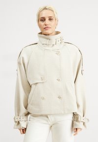 Gestuz AVIC JACKET - Ľahká bunda - arctic wolf