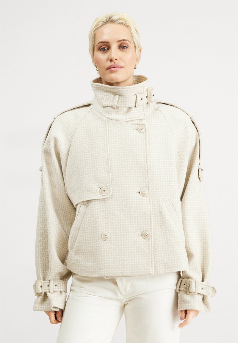 Gestuz AVIC JACKET - Ľahká bunda - arctic wolf