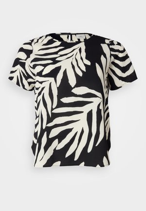 Czarny i biały top z krótkim rękawem z wzorem liści, z okrągłym dekoltem i lekko luźnym krojem. Gładka struktura materiału.