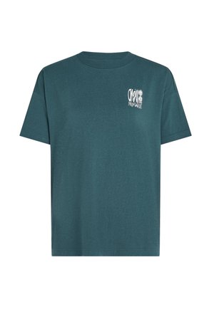 Cyan katoenen t-shirt met korte mouwen, ronde hals en een kleine witte grafische print op de linkerkant van de borst. Gladde textuur, klassieke pasvorm.