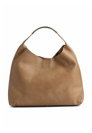 Borsa hobo in pelle tan con una maniglia superiore curva e un design morbido. Presenta una texture liscia e dettagli di cucitura minimi.