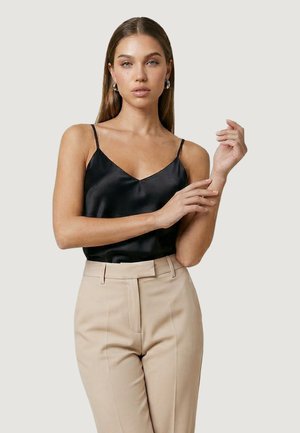 I AM, TOP SATIN 17249 - Top - black