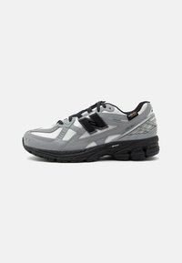 Неизбран, slate grey/reflection