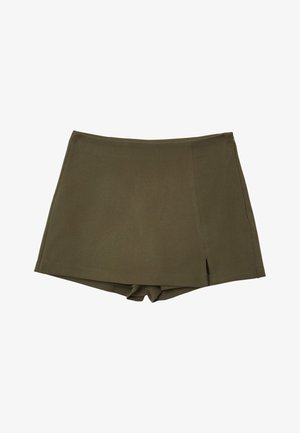 Olivgrüne Shorts mit glatter TEXTUR, flachem Taillenbund und seitlichem Reißverschluss. Verfügt über ein dezentes Schlitzdetail am Saum.