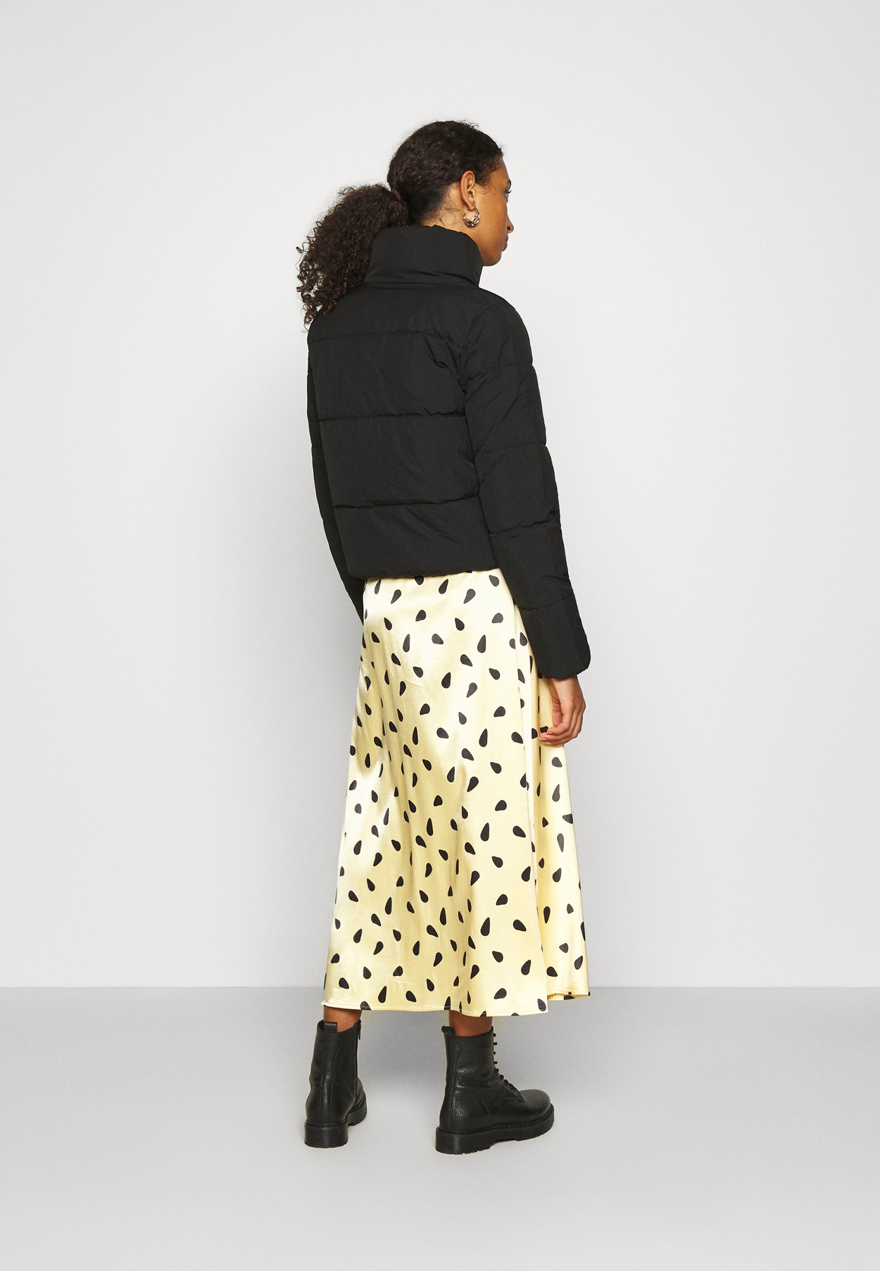 ONLDOLLY PUFFER