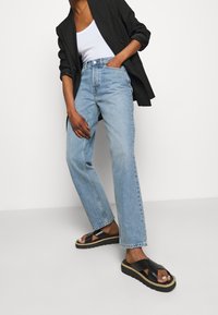 Won Hundred Džíny Slim Fit - light blue