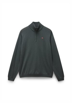 Sudadera de cuello con cremallera en gris oscuro con mangas largas, con cuello y dobladillo acanalados, que presenta un pequeño logo rojo en el pecho. Textura de punto suave.