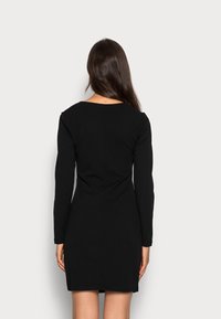 Pieces KENNA DRESS - Vestido de malha - black
