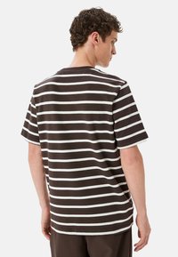 Koton - T-shirt z nadrukiem