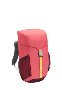 Rucksack aus pinkem Stoff mit gepolsterter Oberseite, gelber Schnallenverschlus, grauen Netzseitentaschen und strukturierter Oberfläche.