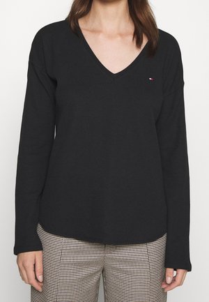 Långärmad tröja - black