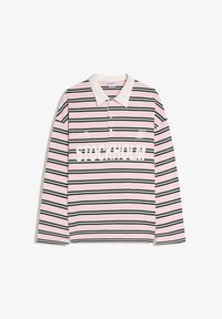 Kijelölve, light pink