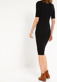 Modström Robe en jersey - black