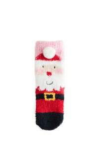Uldne julesokker designet som Julemanden, med røde, hvide og lyserøde farver, en pom-pom og en detalje med sort bælte. Blød tekstur.