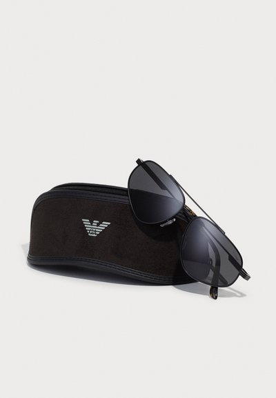 Emporio Armani Päikeseprillid - matte black