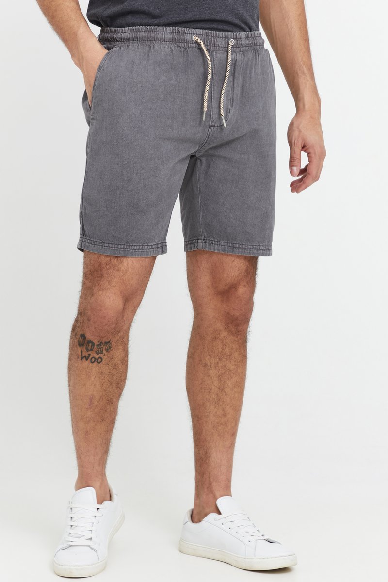 INDICODE JEANS - IDABERAVON - Shorts - grey, Ingrandire